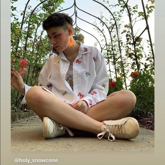 handmade goldfish earrings!! - Picture 3 of 6